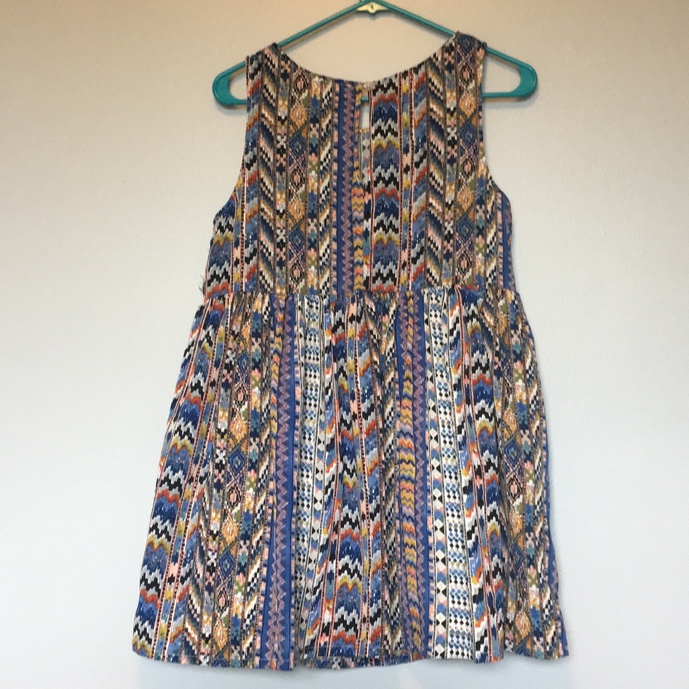 Patterned Babydoll Dress - Picture 4 of 4